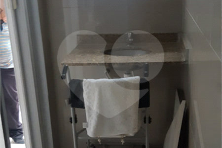 Casa à venda com 3 quartos, sendo 1 suíte,  em Vila Isolina Mazzei, São Paulo, SP