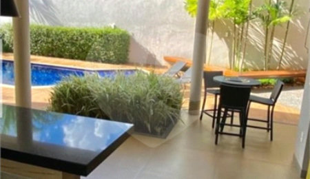 Casa à venda com 4 quartos, sendo 3 suítes,  em Residencial Portal dos Oitis, Araraquara, SP