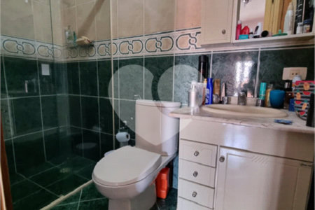 Sobrado à venda com 4 quartos, sendo 2 suítes, em Vila Mazzei, São Paulo, SP