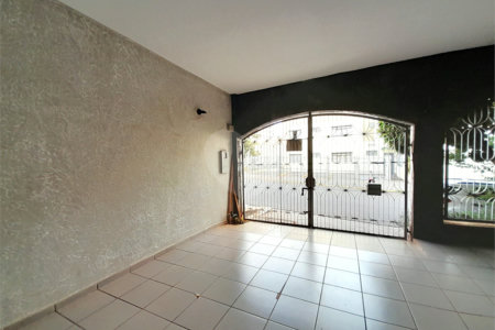 Casa à venda com 5 quartos, sendo 1 suíte,  em Jardim Anhangüera, Ribeirão Preto, SP