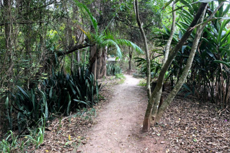 Casa à venda com 3 suítes no condomínio Village Ipanema I, Araçoiaba da Serra - SP