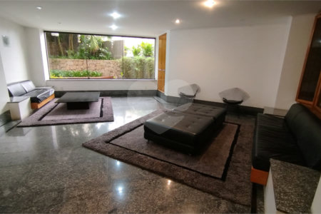 Duplex para alugar com 3 suítes em Real Parque, São Paulo, SP