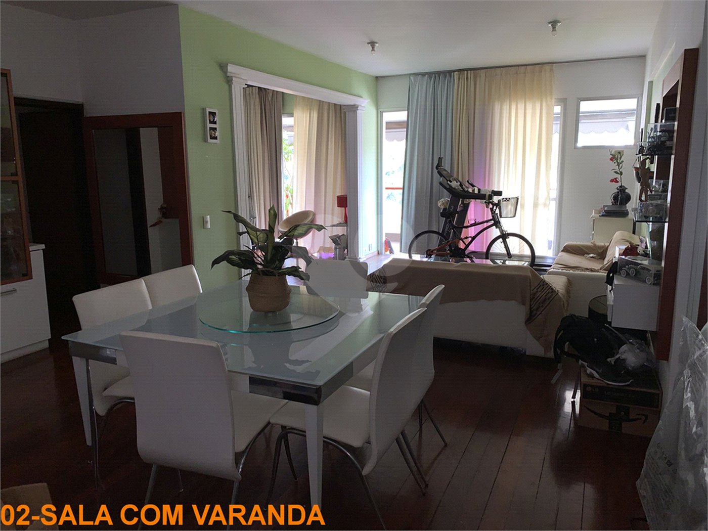Apartamento à venda com 4 quartos, sendo 1 suíte, em Grajaú, Rio de Janeiro, RJ