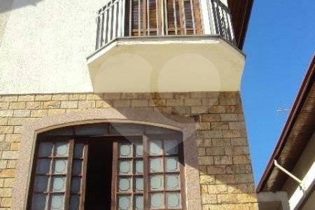 Casa à venda com 3 suítes em Vila Sônia, São Paulo, SP