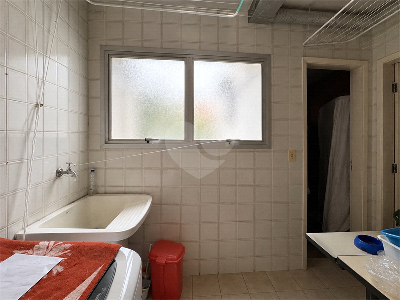 Apartamento à venda com 3 quartos, sendo 1 suíte, em Jardim Marajoara, São Paulo, SP