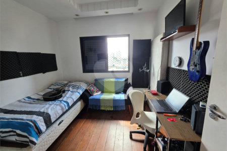 Apartamento à venda com 3 quartos, sendo 1 suíte, em Jardim São Paulo(zona Norte), São Paulo, SP