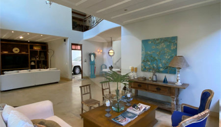 Casa à venda com 4 quartos, sendo 3 suítes,  em Campinho, Porto Seguro, BA