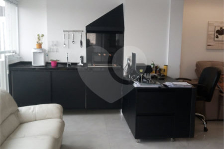 Apartamento à venda com 2 quartos, sendo 1 suíte, em Vila Santa Catarina, São Paulo, SP