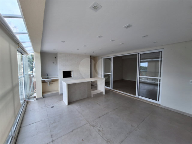 Apartamento à venda com 3 suítes em Vila Maria, São Paulo, SP