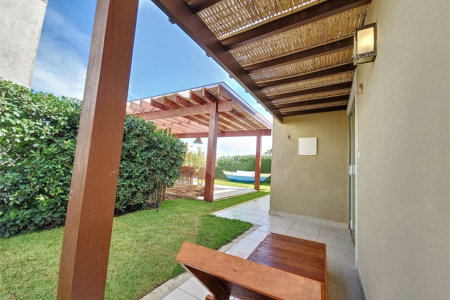 Casa à venda com 4 suítes em Praia Rasa, Armação dos Búzios, RJ