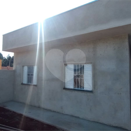 Casa à venda com 2 quartos em Vila Progresso, Itapetininga, SP