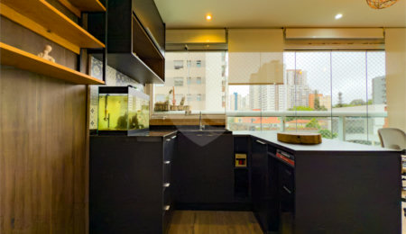 Apartamento à venda com 2 quartos, sendo 1 suíte,  em Jardim Prudência, São Paulo, SP
