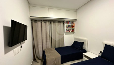 Casa à venda com 2 quartos, sendo 1 suíte,  no Centro / Arraial D'ajuda, Porto Seguro, BA