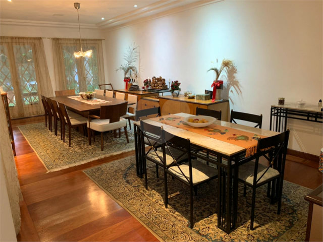 Casa à venda ou para alugar com 4 suítes no condomínio Residencial Parques das Magnólias, São Paulo - SP