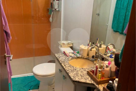 Sobrado à venda com 3 suítes em Vila Mariza Mazzei, São Paulo, SP