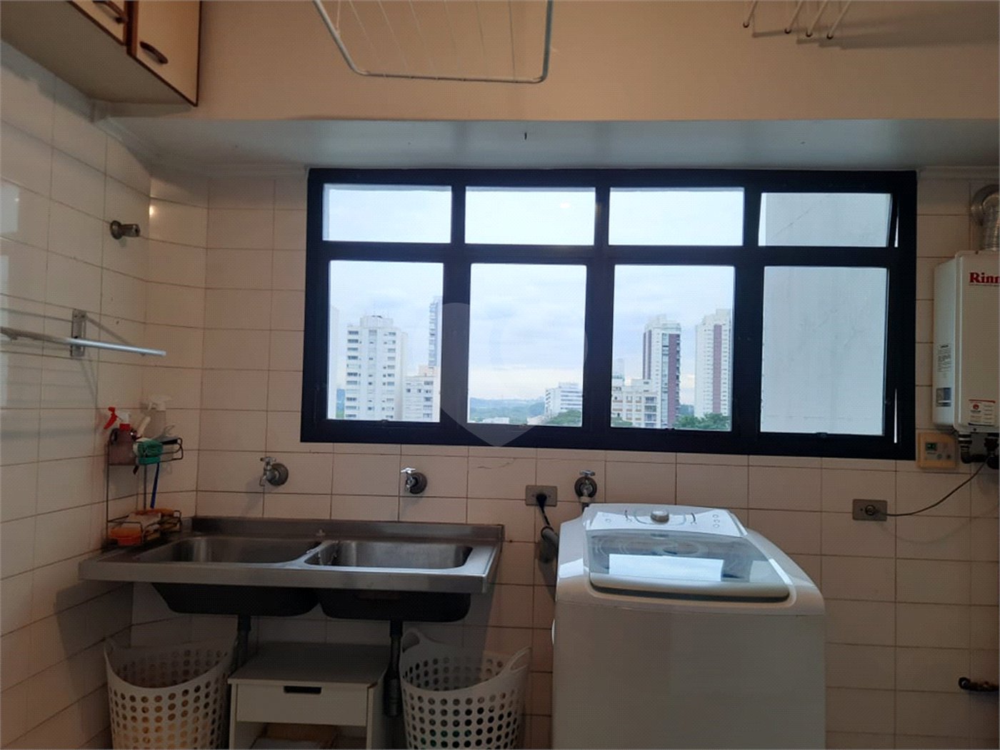 Apartamento à venda com 3 suítes em Pinheiros, São Paulo, SP