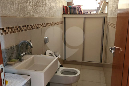 Casa à venda ou para alugar com 3 quartos, sendo 1 suíte, em Jardim Primavera, Araraquara, SP