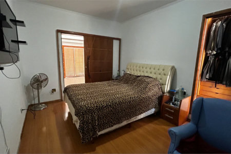 Sobrado à venda com 3 quartos, sendo 2 suítes, em Cidade São Francisco, São Paulo, SP