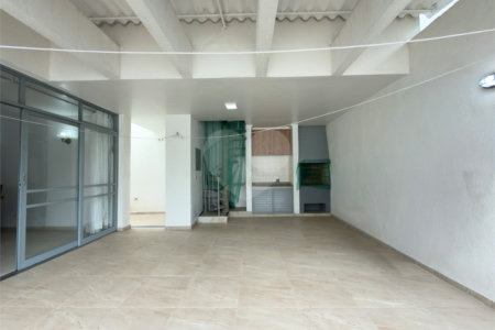 Casa de Vila à venda com 3 quartos, sendo 1 suíte, em Indianópolis, São Paulo, SP