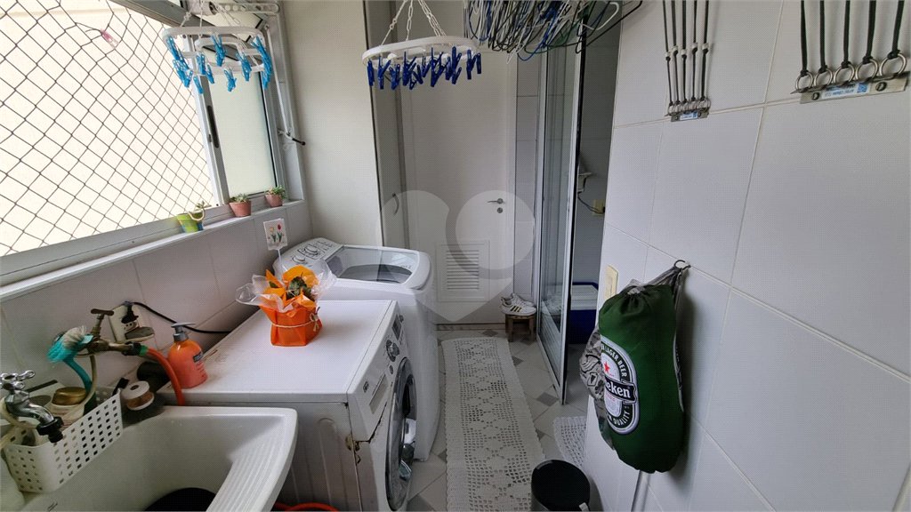 Apartamento à venda com 3 quartos, sendo 1 suíte, em Jardim Marajoara, São Paulo, SP
