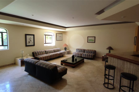 Apartamento de 3 dormitórios à Venda - Jardim Bethânia