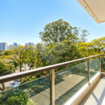 Apartamento à venda com 4 quartos, sendo 1 suíte, em Alto da Boa Vista, São Paulo, SP