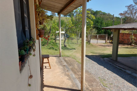 Chácara à venda com 4 quartos em Área Rural de Louveira, Louveira, SP