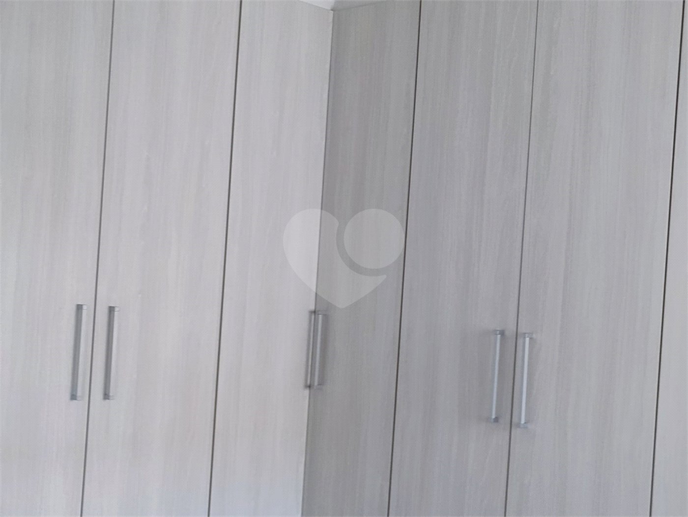 CAMBUCI - APARTAMENTO PARCIALMENTE MOBILIADO !