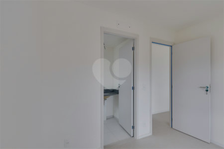 Apartamento à venda com 2 suítes em Santo Amaro, São Paulo, SP