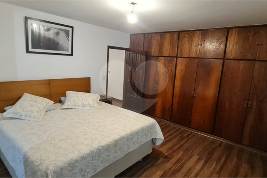 Casa à venda com 4 suítes no condomínio Jardim da Montanha I, Mairiporã - SP