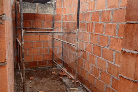 Casa Térrea à venda com 3 quartos, sendo 1 suíte, em Jardim do Lago, Atibaia, SP