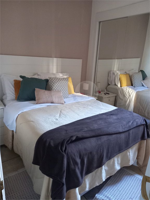 Apartamento à venda com 3 quartos, sendo 1 suíte,  em Vila Olímpia, São Paulo, SP
