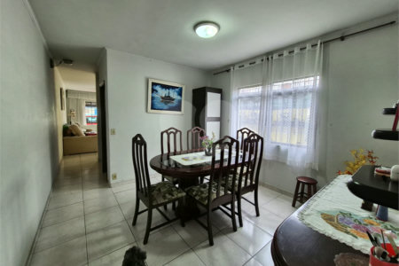 Sobrado à venda com 4 quartos em Jardim Sarah, São Paulo, SP