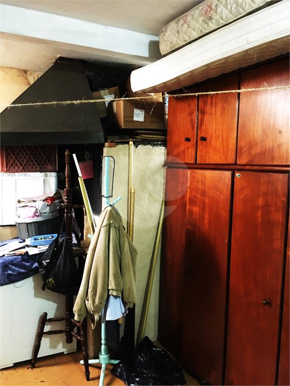 Sobrado à venda com 4 quartos, sendo 1 suíte,  em Vila Gomes, São Paulo, SP