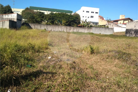 Terreno à venda em Vila Oliveira, Mogi das Cruzes, SP