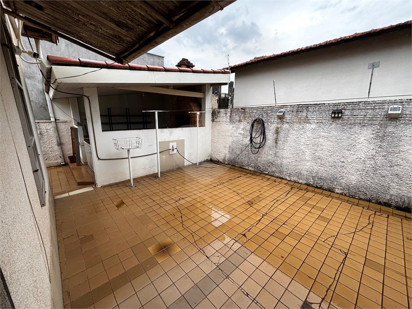 Casa à venda com 3 quartos em Jardim Marília, Salto, SP
