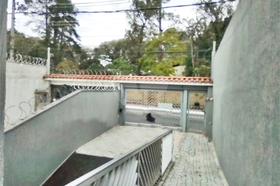 Sobrado à venda com 3 quartos, sendo 1 suíte, em Vila Pedra Branca, São Paulo, SP