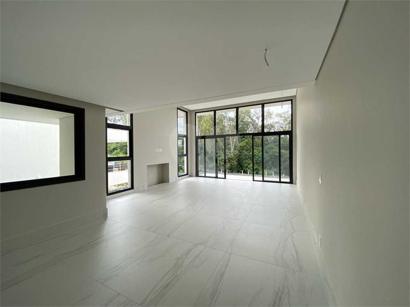 Casa à venda com 4 suítes em Residencial Jatibela, Campinas, SP