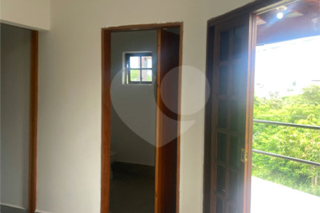 Casa à venda com 3 quartos, sendo 1 suíte,  em Jardim Soberano, Salto, SP