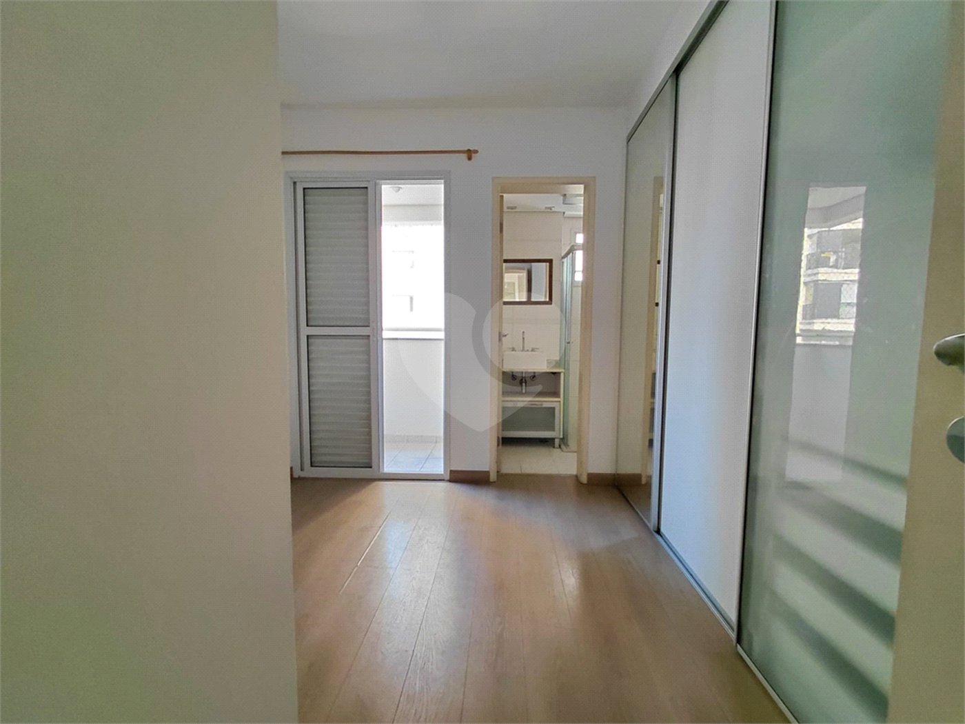 Apartamento à venda com 2 quartos, sendo 1 suíte, em Vila Anglo Brasileira, São Paulo, SP