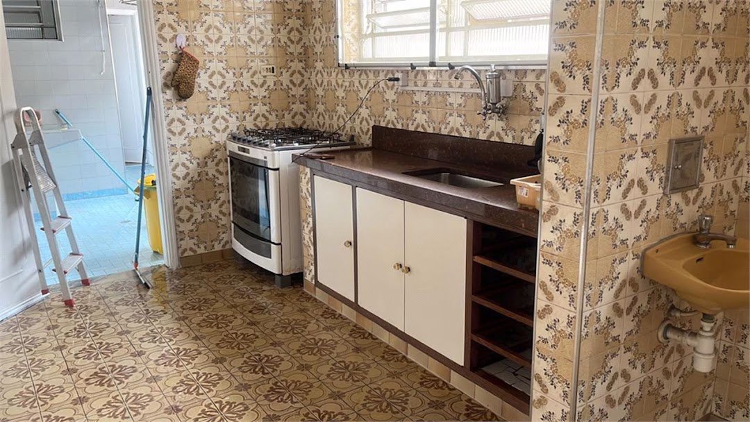 Casa com 3 dormitórios, 249 m² - venda por R$ 1.480.000,00 ou aluguel por R$ 7.600,00 - Marapé - Santos/SP