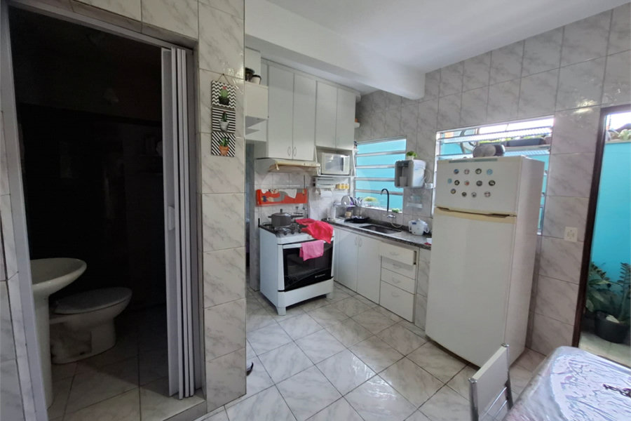 Sobrado à venda com 3 quartos, sendo 1 suíte, em Tremembé, São Paulo, SP