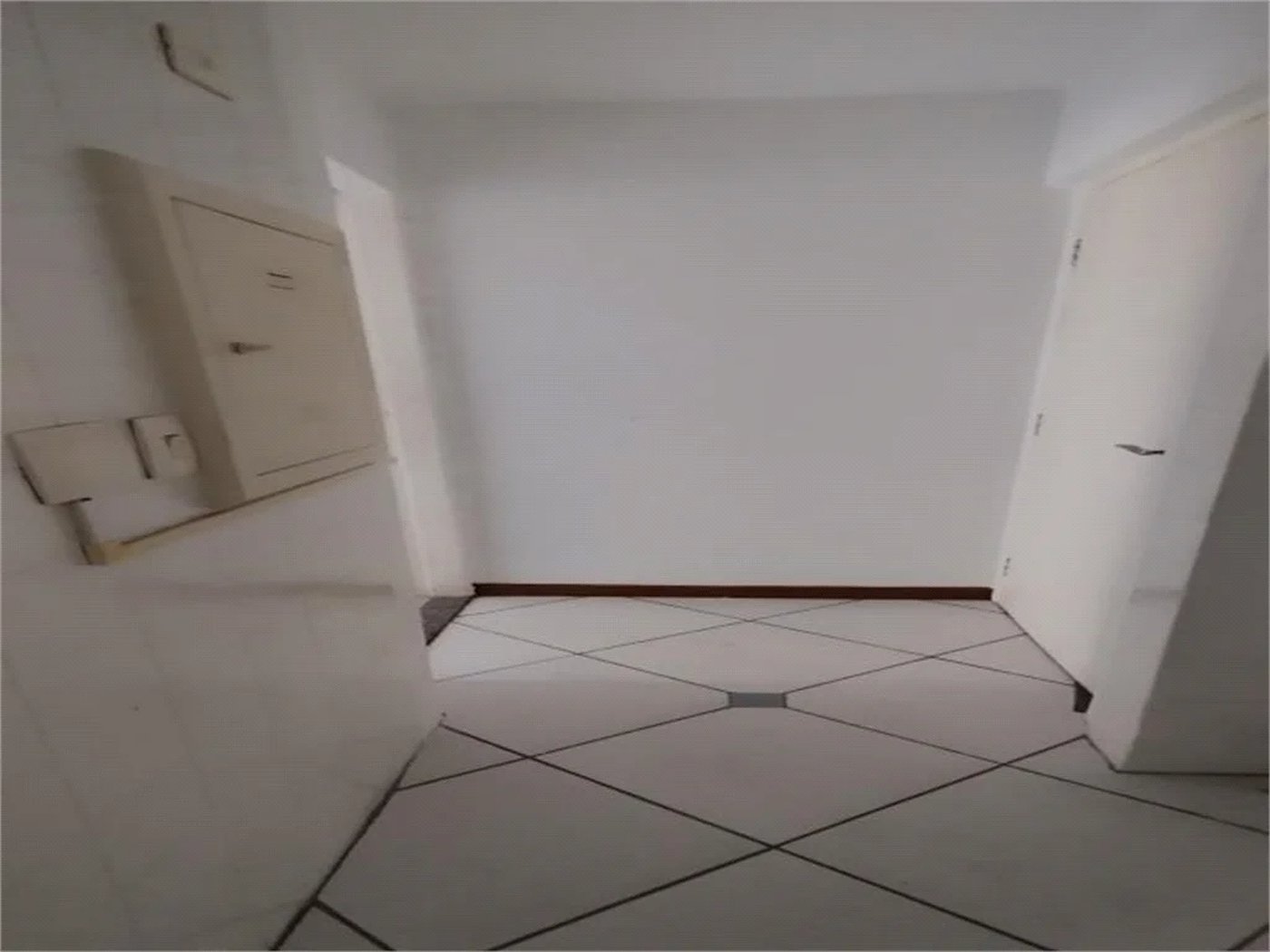 Apartamento à venda com 2 quartos, sendo 1 suíte,  em Jardim Parque Morumbi, São Paulo, SP