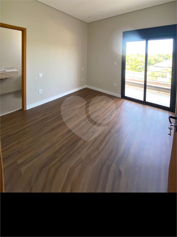 Casa à venda com 3 suítes no condomínio Parque das Camélias, Jundiaí - SP