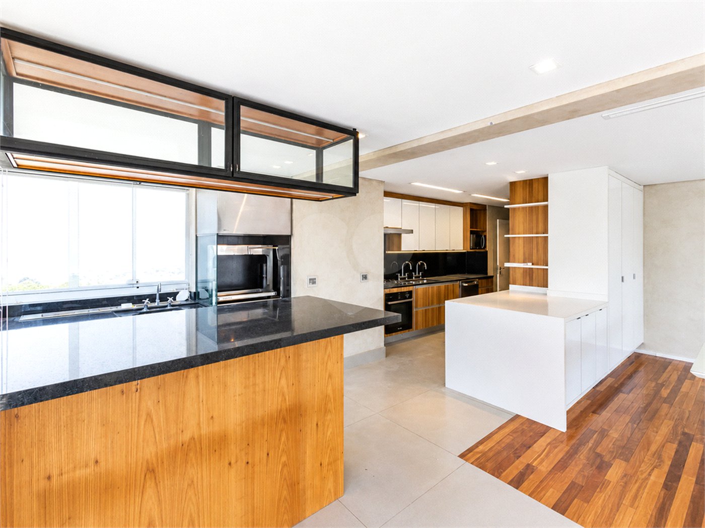 Apartamento à venda com 4 suítes em Cidade Monções, São Paulo, SP
