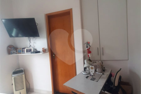 Casa à venda com 3 quartos no condomínio Pedro Voss, São Paulo - SP