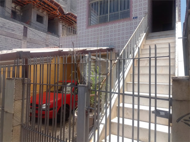 Sobrado à venda com 5 quartos em Parada Inglesa, São Paulo, SP