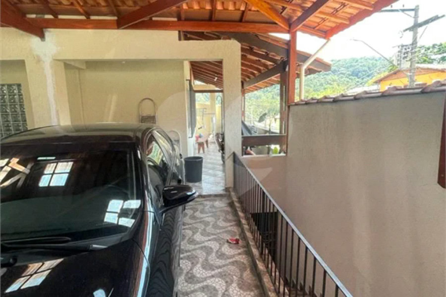 Sobrado à venda com 3 quartos em Tremembé, São Paulo, SP