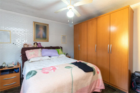 Casa à venda com 3 quartos, sendo 1 suíte, em Jardim Paris, São Paulo, SP