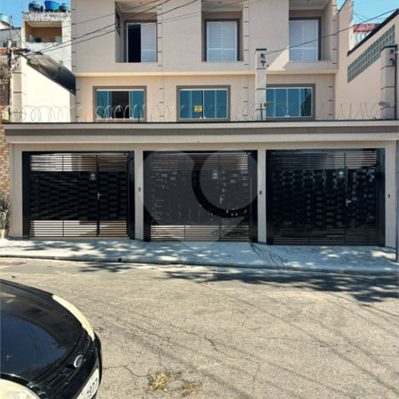 Sobrado à venda com 2 suítes em Vila Rica, São Paulo, SP
